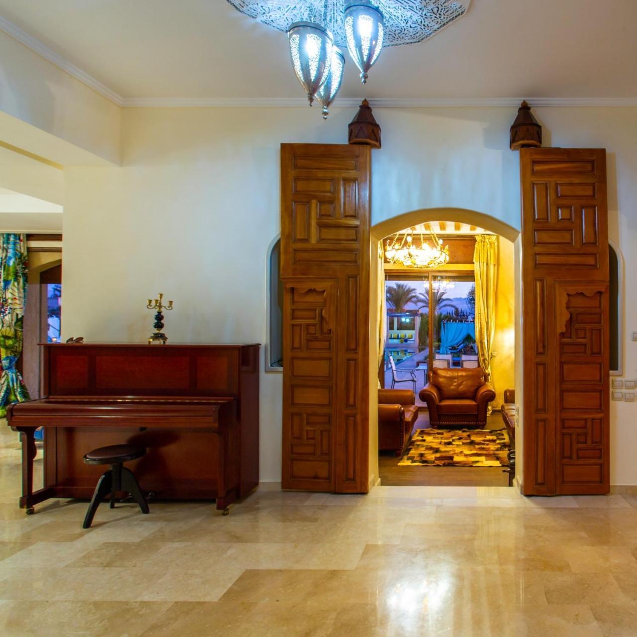 Palais Les Sources De L'Atlas & Spa El Harkat Exterior foto